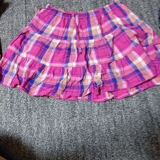 ✨女の子  スカート  １６０cm😘
