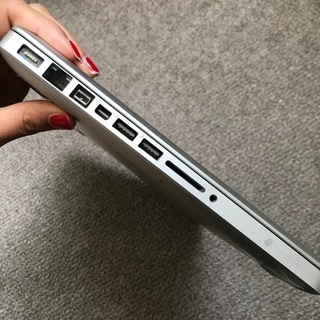 【ネット決済】Macbook pro 2012