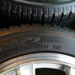 17インチ　スタッドレスタイヤ＆ホイール4本セット♪225/50-17溝半分♪埼玉県小川町〜