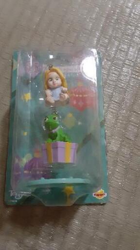 ディズニー クリスマスオーナメントくじ ラプンツェル美女と野獣二 藤本優梨菜 泉佐野のフィギュアの中古あげます 譲ります ジモティーで不用品の処分