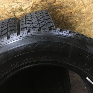BS BLIZZAK DM-V2 225/65R17 17インチ スタッドレス 4本 2015年製 