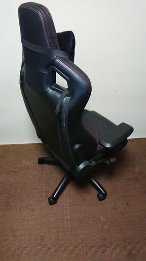 noblechairs EPIC ゲーミングチェア (レッド)