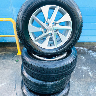 国産 215/65R16 トヨタ 20系 アルファード HV 冬用 スタッドレス