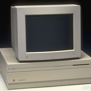 Apple・アップル Macの元祖Macintosh IIci ...