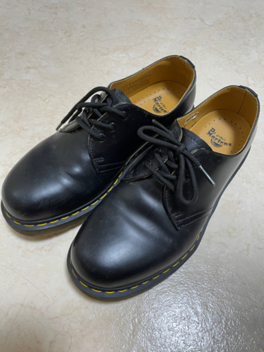 Dr.Martens 3ホール