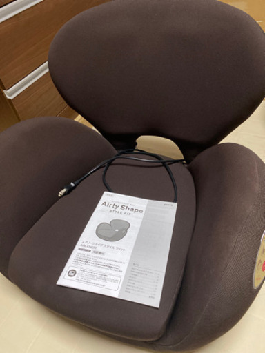 エアリーシェイプ　マッサージチェア
