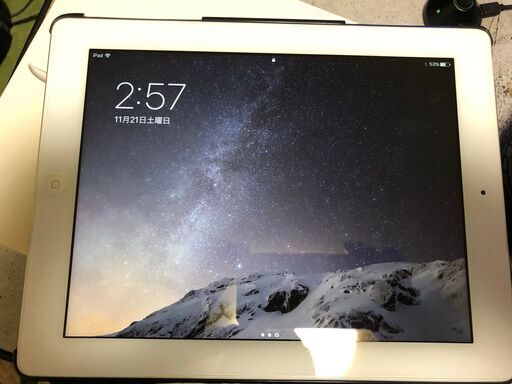 爆買いセール iPad 第4世代 Retinaディスプレイ ホワイト 16GB Wi-Fiの