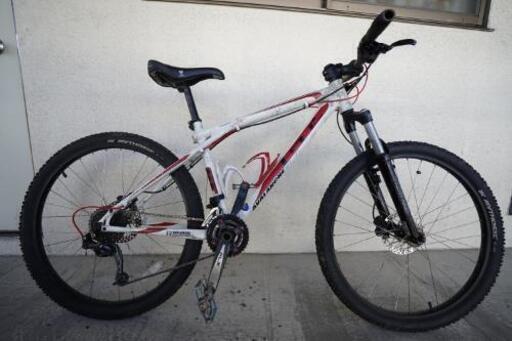 GT avaranch 3.0 赤白