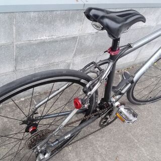 クロスバイク TREK 7.5FX クロスバイク 27段変速 450mm ダークグレイ 