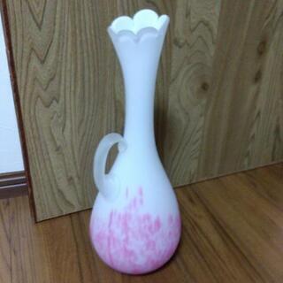 カメヤマグラスの花瓶