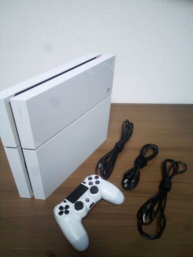 プレステ４　ホワイト
