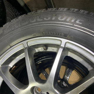 16インチアルミホイール付き215/60r16タイヤバリ山