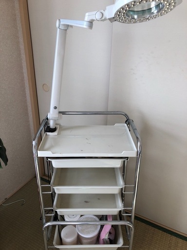 サロン用ワゴンマツエクサロンライト ダリア さいたまのその他の中古あげます 譲ります ジモティーで不用品の処分