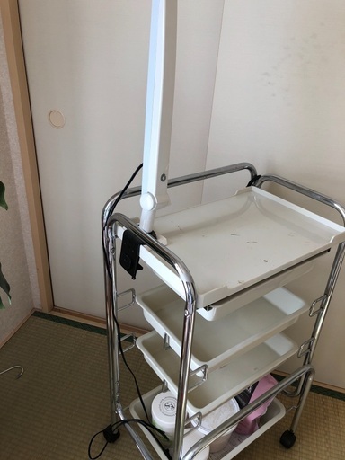 サロン用ワゴンマツエクサロンライト ダリア さいたまのその他の中古あげます 譲ります ジモティーで不用品の処分