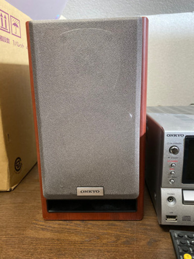 【取引中】ONKYO CD/HDDチューナーアンプシステム BR-NX10A