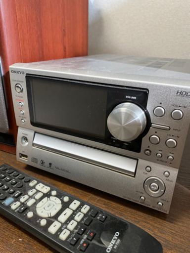 【取引中】ONKYO CD/HDDチューナーアンプシステム BR-NX10A