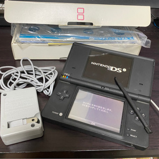 Nintendo DS i 任天堂