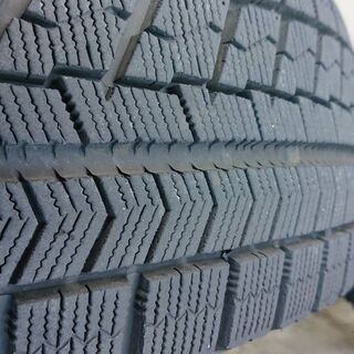 【お値下げ！】スタッドレスタイヤ 185/70 R14