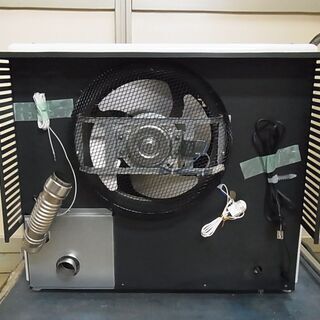 トヨトミ FF式石油ストーブ FR-S70D 木造18畳 コンクリート29畳 2014年製　灯油ストーブ トヨトミ FF式石油ストーブ FR-S70D 木造18畳 コンクリート29畳 2014年製