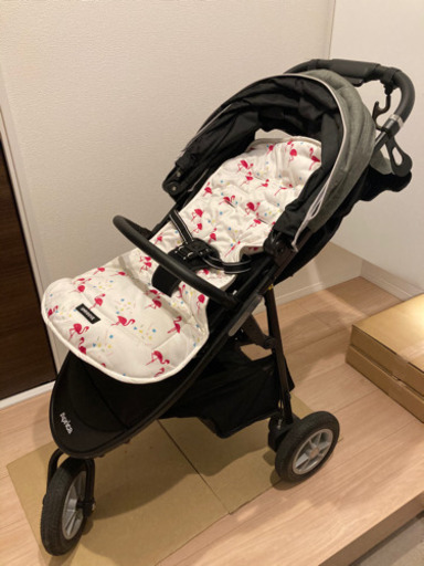 ベビー用品 美品 スムーヴ プレミアム グレー 汗とりパッド付き