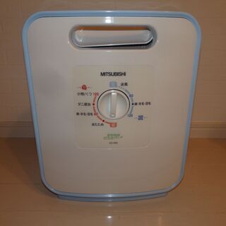ふとん乾燥機 AD-R50-A　（2009年製）”値下げ800円...