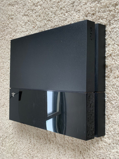 SONY　PS4 本体　中古品