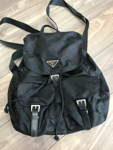 PRADA リュック　代引き対応全国OK