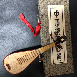 【ネット決済】ミニー紅木樂器琵琶芸術品 