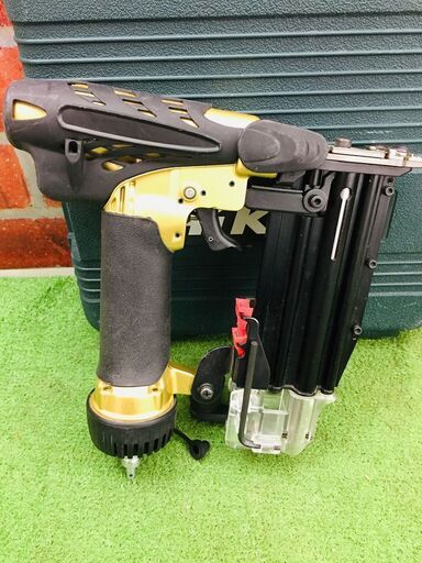 HiKOKI(旧日立工機) 高圧ピン釘打機 NP55HM【リライズ野田愛宕店