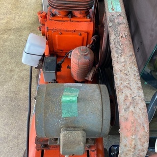 明治　コンプレッサー