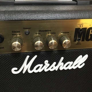 マーシャル アンプ MG10＋FENDER＋スタンド マーシャル アンプ MG10＋FENDER＋スタンド