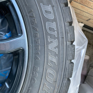 175 65 r 14 スタッドレスタイヤ