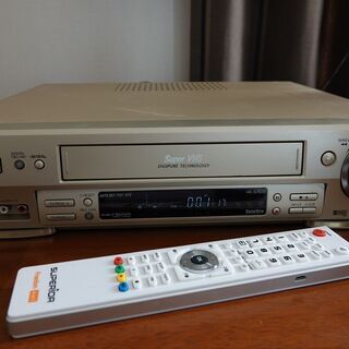 S-VHS PALビデオデッキ　ビクター　HR-S7600EU(...