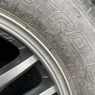 社外アルミホイールタイヤ付き4本セットです‼️