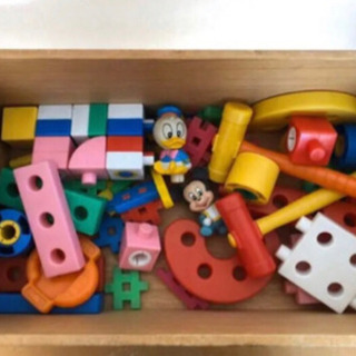 世界文化社のブロック2箱とギザ積み木 きづま みずほ台のおもちゃ 知育玩具 の中古あげます 譲ります ジモティーで不用品の処分