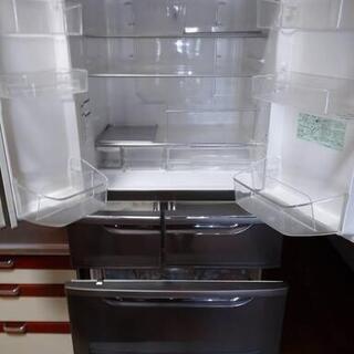 日立の大型冷蔵庫５３５Ｌ