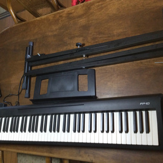 【Roland】 ローランド　電子ピアノ　FP-10