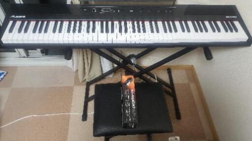Alesis 88鍵盤\nキーボード、スタンド、椅子、プットペダル