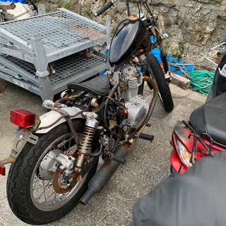 カワサキ　Kawasaki