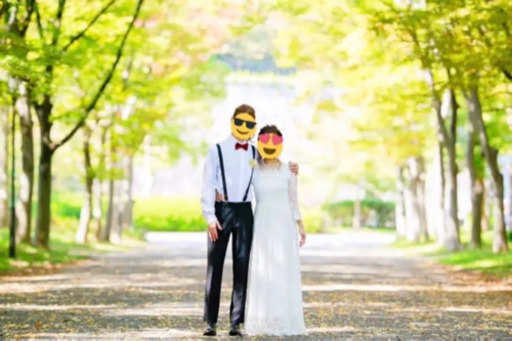 新婦ドレス　ブーケ　新郎　サスペンダー　蝶ネクタイ　他、小物