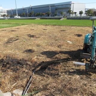 福岡、田んぼの防草工事、三和土、マルチシート、の画像