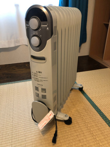 オイルヒーター  山善　2018年製