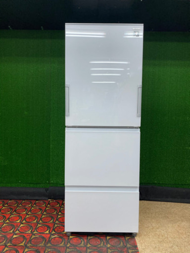 BIG SALESHARP 冷蔵庫　2017年式♻️自動製氷付き保証3ヶ月大阪市配達無料