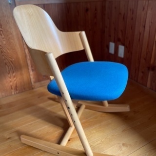 子供用椅子　モイジチェア　MOIZI3