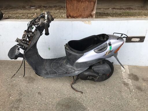 レッツ２　CA1KA　実働エンジン付　フレーム　部品取り　ヴェルデにも レッツ2 CA1KA 実働エンジン付 フレーム 部品取り ヴェルデにも