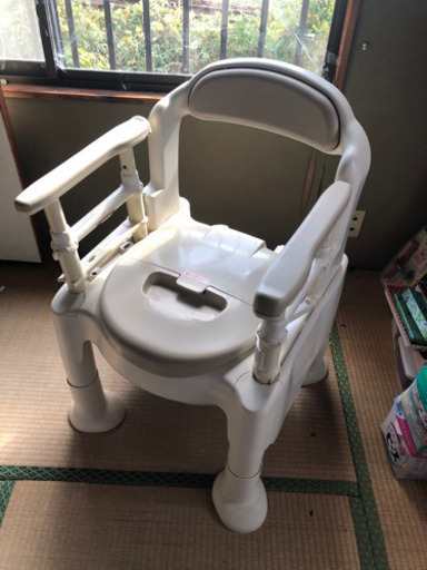 介護用　トイレ
