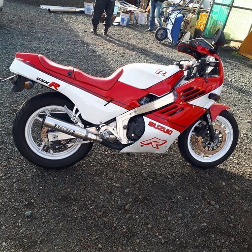 【取引中】スズキ　GSX-R　GK71F　希少　角目