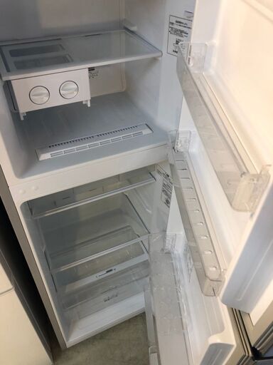 ☆中古 激安！！Hisense ノンフロン冷蔵庫 227L 2018 HR-B2301 DK018  