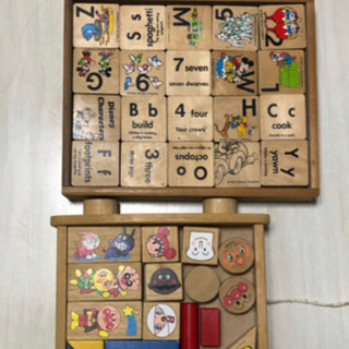 おもちゃ　木製　ディズニー　ウッドブロック　積木　アルファベット　知育玩具　英語 - 太田市