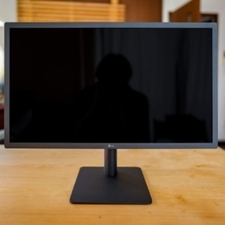 LG UltraFine 4K Display 23.7インチ